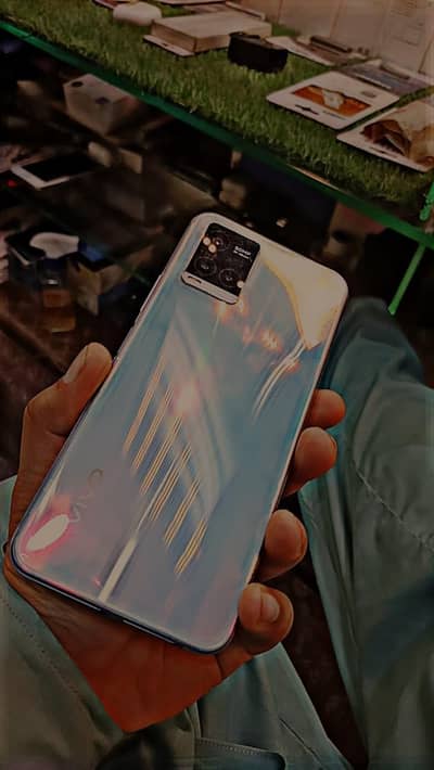 vivo 21t 10by10 condition 4/128