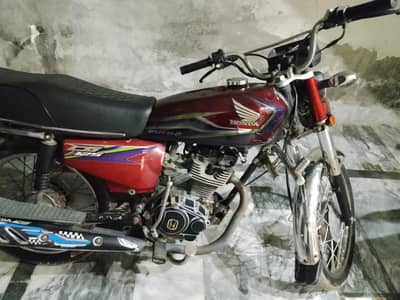 Honda CG 125 2017 model