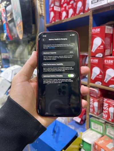 I PHONE 11 PTA (128 GB ) RED COLOUR