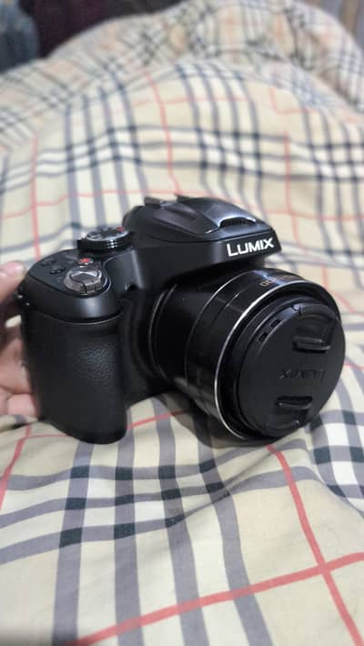 Panasonic Lumix DMC-FZ70