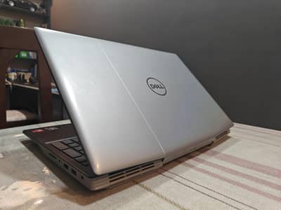 Dell G5 SE 5505 gaming (Ryzen 5 4600h 6C/12T , RX 5600M 6GB graphics)