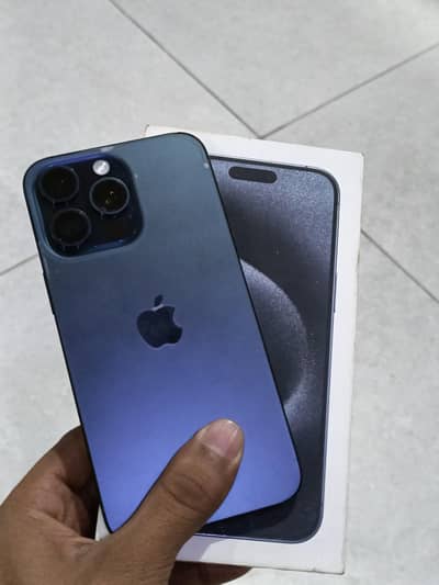 IPHONE 15 PRO MAX WITH BOX (scratchless) Blue titanium jv 92 health