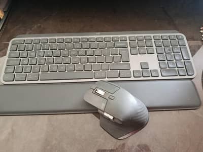 logitech master 3s mouse (urgent sale)