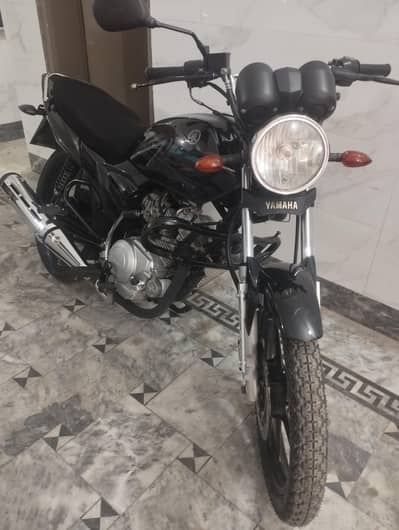 Yamaha YB 125z Dx
