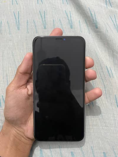 IPhone urgent sale 03232433503