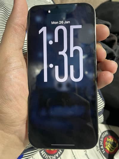 iPhone 15 Pro – Titanium (128GB)