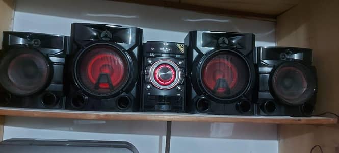 LG minni HIFI  system