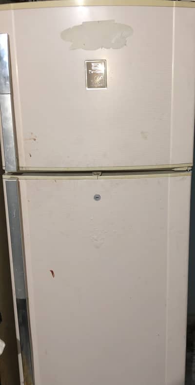 Dawlance fridge