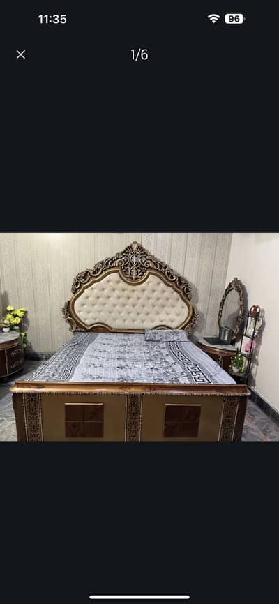 bed set + 2 Almaariyan