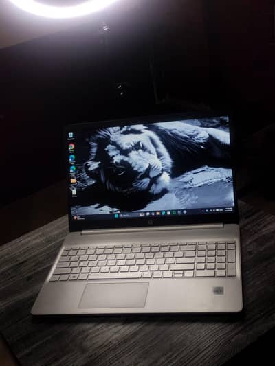 HP INTEL CORE i3 10 generation