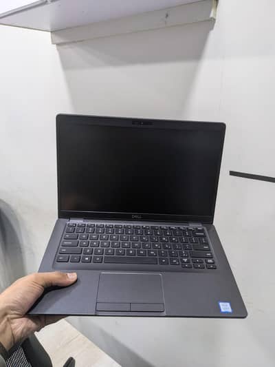 Dell latitude 5400 - Core i5 8th gen - 8 GB RAM/ 256 GB SSD