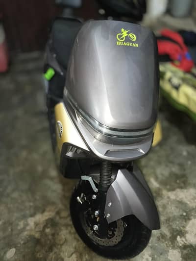 I'm selling my scooty