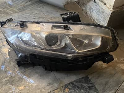 Honda Vezel Geniune Headlight