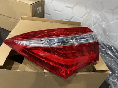 2017 corolla genuine break lights
