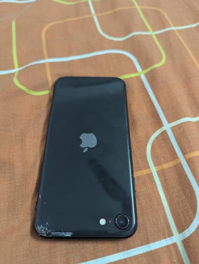 iphone se PTA approved with box 128 GB