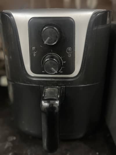Air Fryer contact (03000838063)