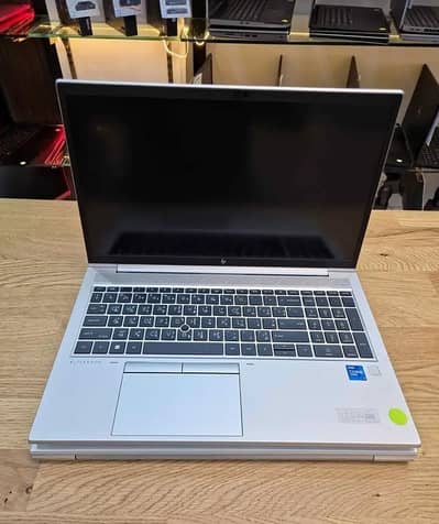 Hp elitebook 850 g8 Core i7 11th generation (quad core processor)