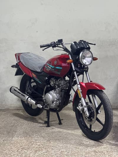 Yamaha yb125z dx 2023 model ( low millage )