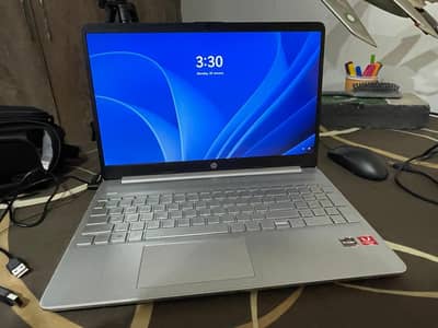 HP RYZEN 5 3500U RADEON