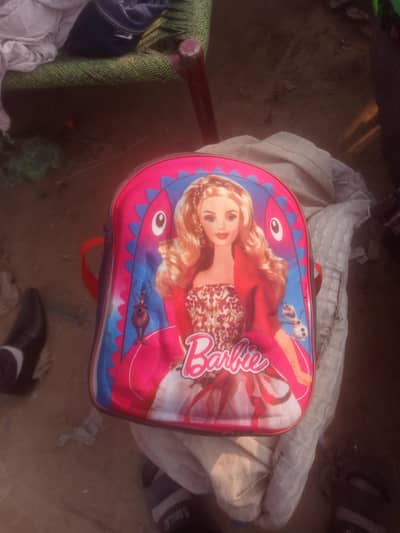 school bag 1.2. 3 calas k liay