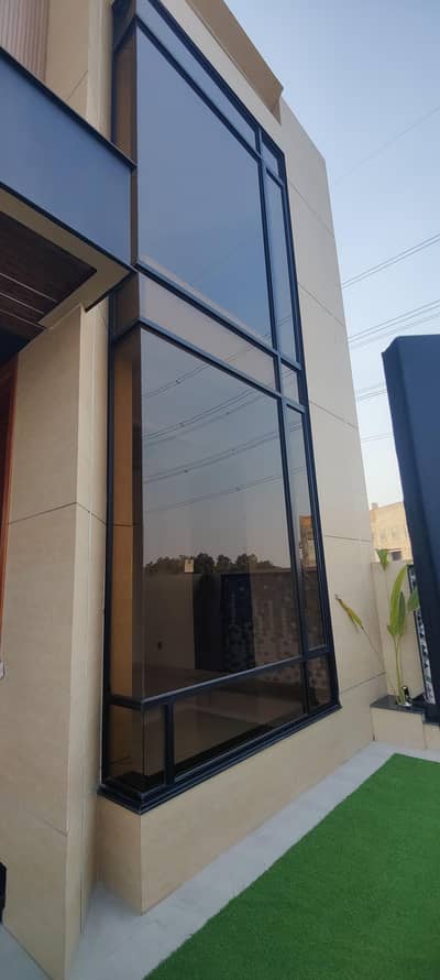 ALUMINUM AND GLASS WINDOWS DOORS