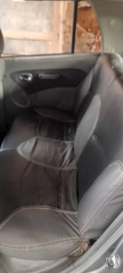 santro 2006 ac on  03084604505