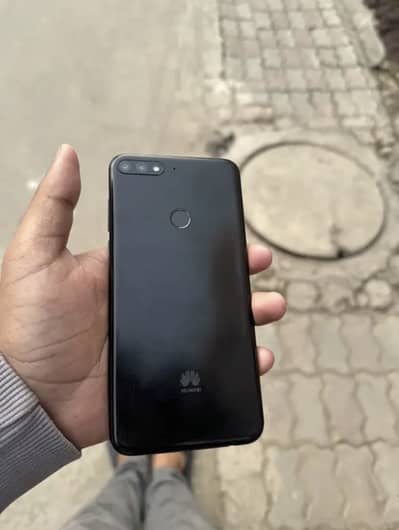 Huawei y7 prime 10 by 8
