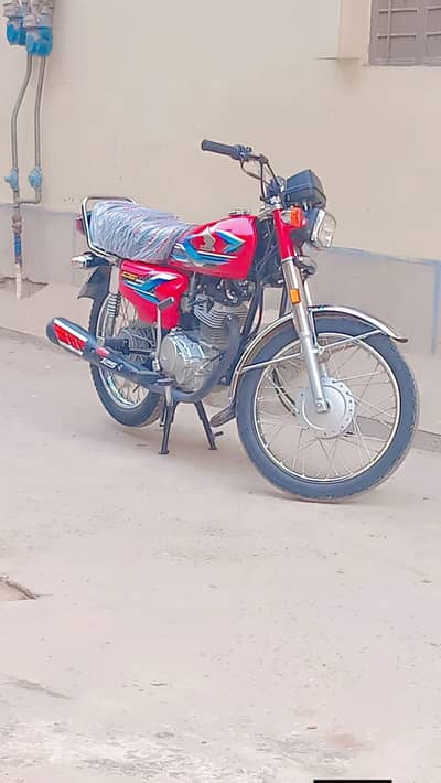 Honda CG 125 / 2024 model/ 0323-4781180