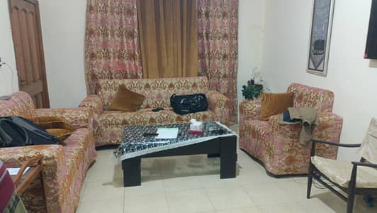 2 Bed Drawing Room Store Room Washing Area Wood Work Tail Floring Washroom Tail