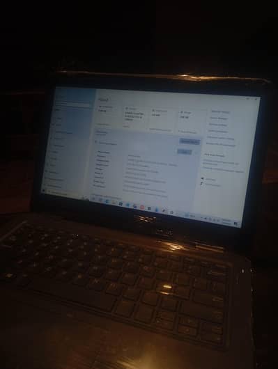 Dell latitude 3300- "Dell Desktop PC - Intel Core i5-8250U, 8GB RAM,