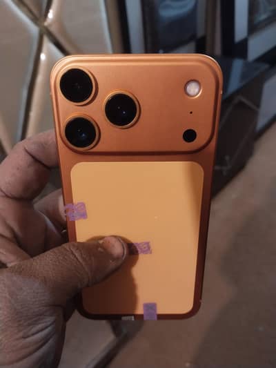 xr convert 17 pro 10/10