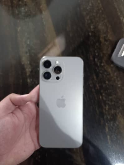 Apple iPhone 15 Pro Max