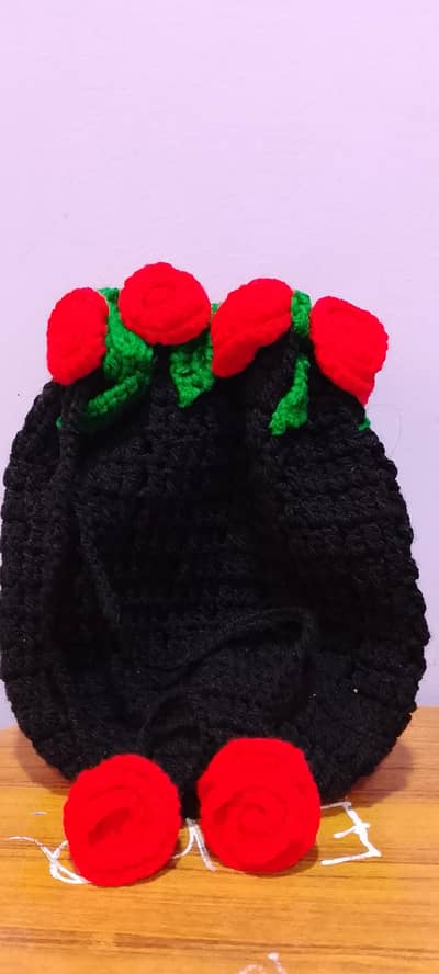 Koreshya hand mad beg