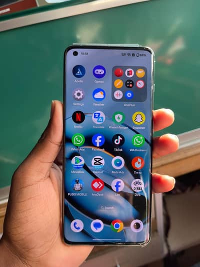 One plus 10 pro 12/256 Gb Sim time used