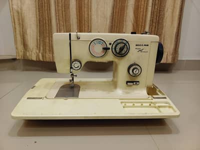 silai Machine / sewing machine