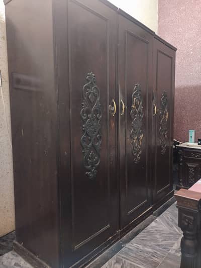 Wooden Almirah in good condition