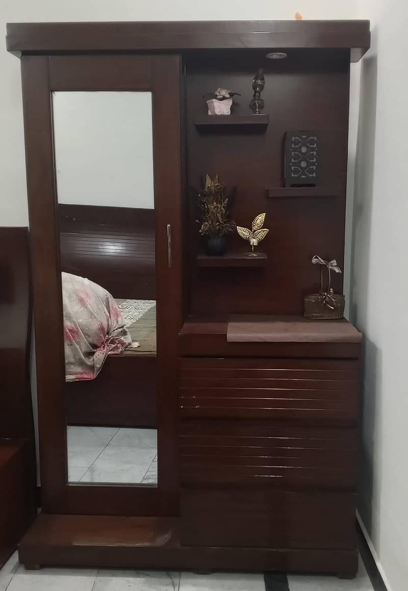 bed side tables dressing table 1