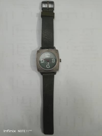 happy New Year sale watch