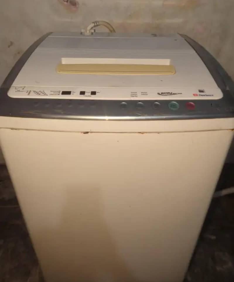 automatic Dawlance Watching Machine 1