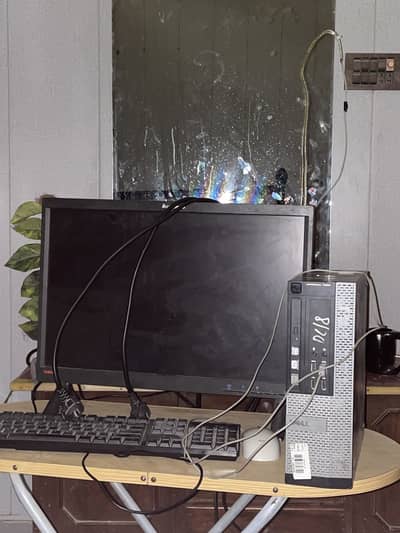 Dell OptiPlex 7020 Core i3 Desktop + 22” Lenovo LCD | Complete Set