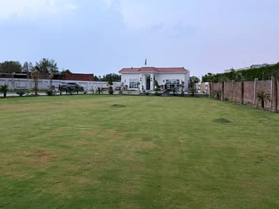 5.5 Marla Farmhouse for sale at prime location