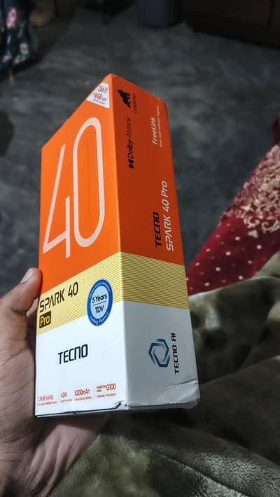 Tecno spark 40 pro