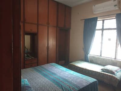 Modal TWON LINK ROAD 6 MARLA 2 BAD LOWER PORTION FOR RENTRTION