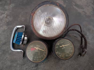 125 cc part meter light
