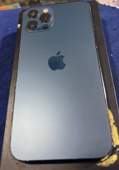 I phone 12 pro pTa 128gb