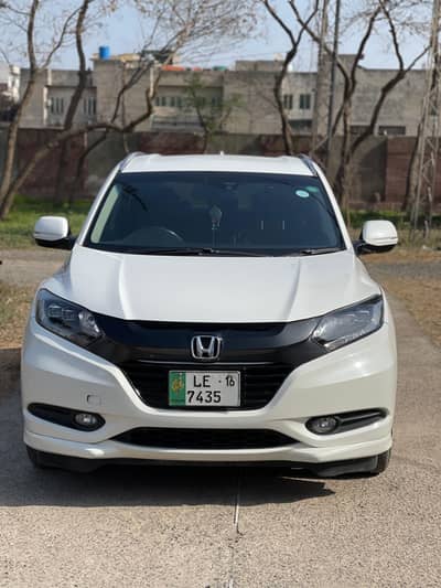 Honda Vezel Z pakage hybrid model 2015 import 2016