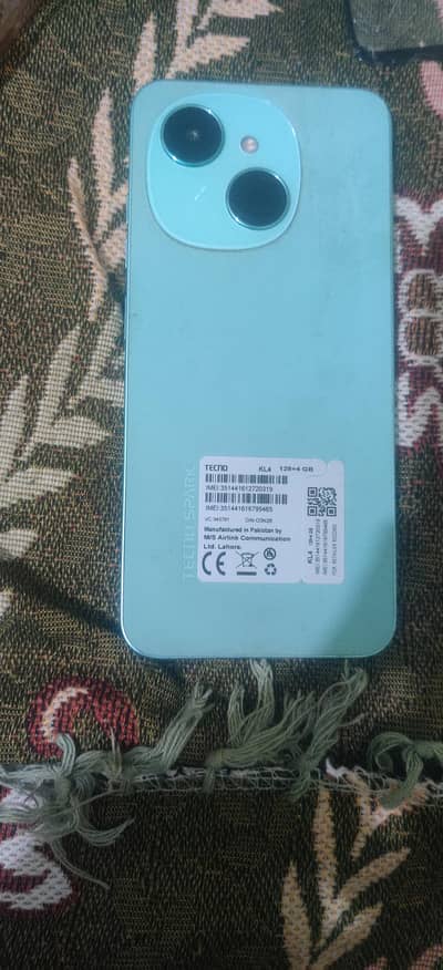 Tecno spark go 1 4+4 128