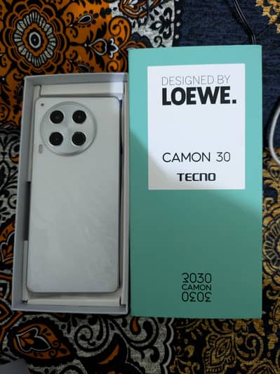Tecno cammon 30 8/256
