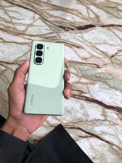 Infinix hot 50 pro plus