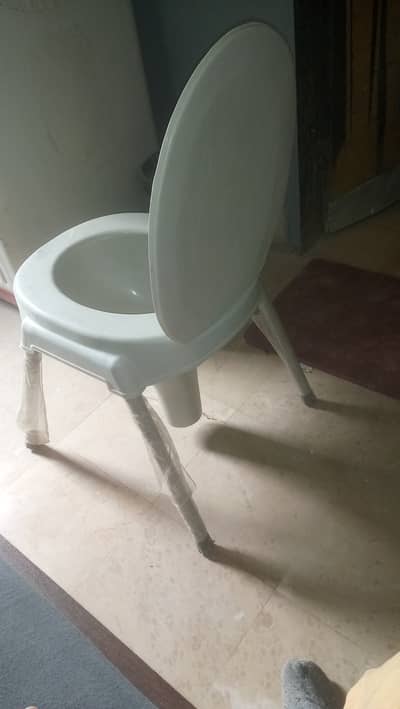 Patient portable commode